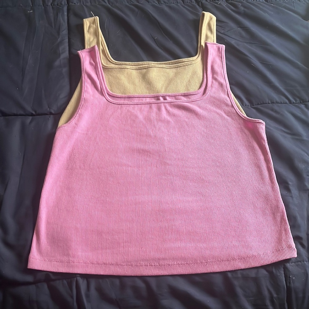 Cropped Tank Top Bundle (Set of 2)